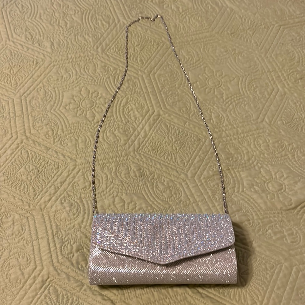 Sparkling evening purse.  8”x4”.  Perfect for special occasion!